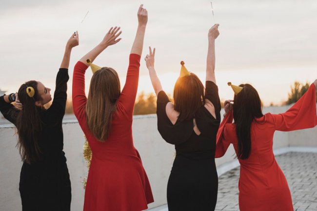 7 Cara Bermakna untuk Memperingati Hari Perempuan Internasional