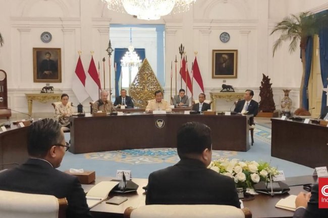 Ray Dalio Duduk di Samping Prabowo Saat Kumpul Konglomerat di Istana