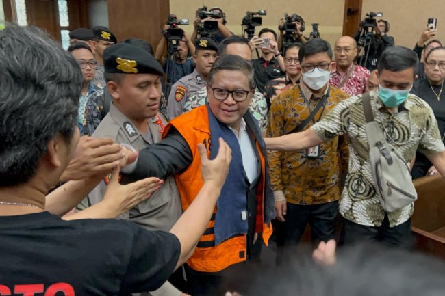 Hasto Perintahkan Kusnadi Rusak Ponsel Berisi Informasi Soal Harun Masiku