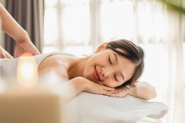 Mengenal Metode Pijat Oketani Asal Jepang untuk Tingkatkan Produksi ASI Busui