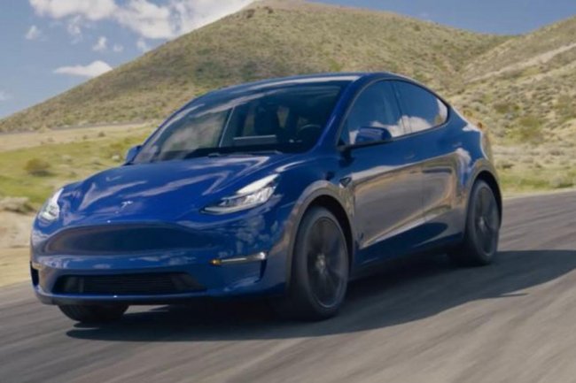 Mobil Tesla Dibakar di Berlin dalam Serangan Beruntun, Apa Motifnya?