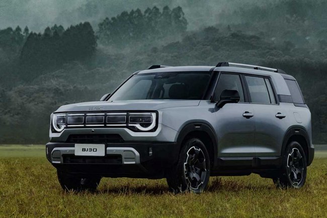 Peminat Banyak, BAIC BJ30 akan Dijual Versi 4x2?