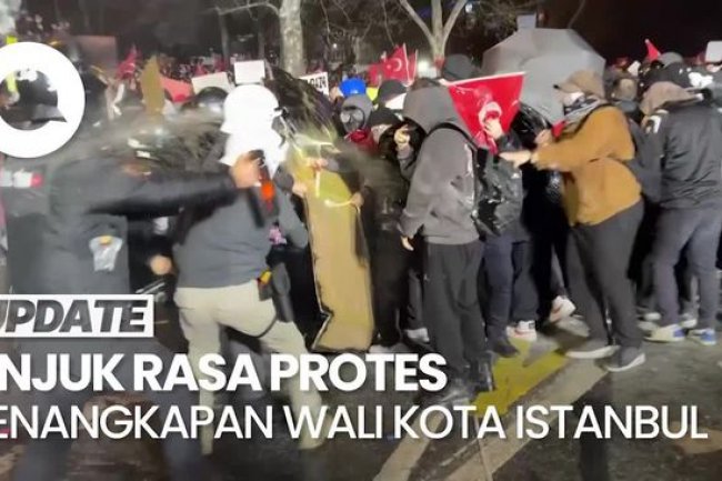 Video Gas Air Mata hingga Nyala Kembang Api di Demo Istanbul Turki
