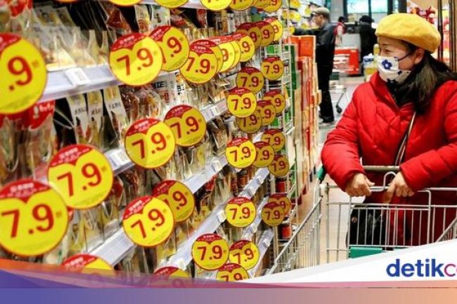 China Gelontorkan Ratusan Triliun Agar Warganya Lebih Sering Belanja