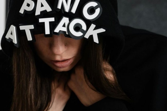 Waspada! Kebiasaan Buruk ini Bisa Munculkan Panic Attack