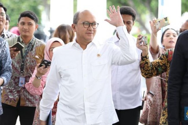 Rosan Tegaskan Sri Mulyani Masuk Dewan Pengawas Danantara