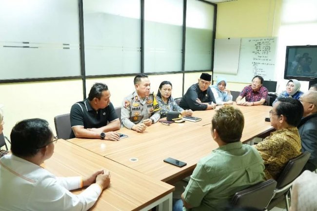 APH Mulai Kerja Keras Usut Peristiwa, Demo Ricuh di DPRD Bekasi, Polisi Periksa Demonstran
