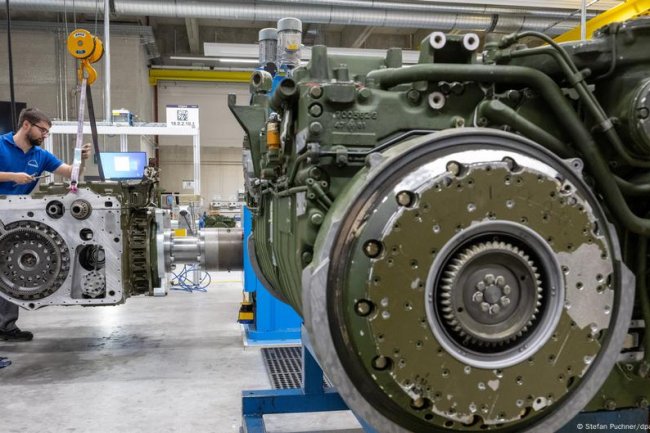 Pekerja Otomotif Jerman: Banting Setir ke Industri Militer?