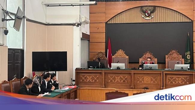 Sidang Praperadilan Hasto Terkait Perintangan Penyidikan Ditunda 14 Maret