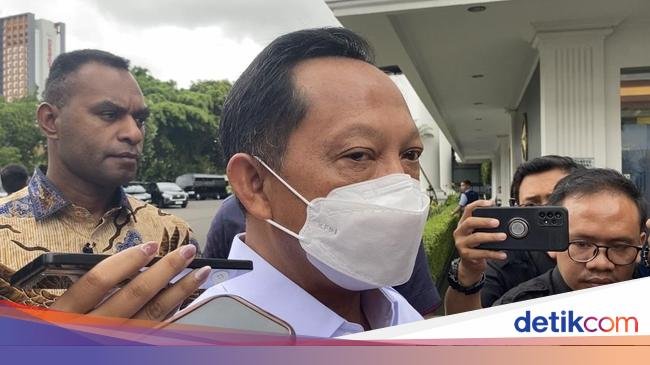 Menteri Tito-Budi Arie Bertemu Prabowo di Istana Pagi Ini