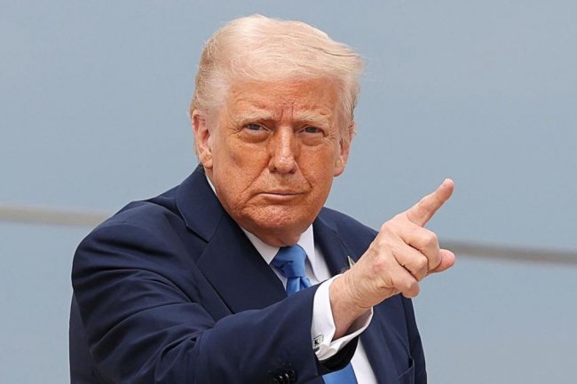 Kebijakan Tarif Trump, RI Disebut Bakal Kebanjiran Barang dari China