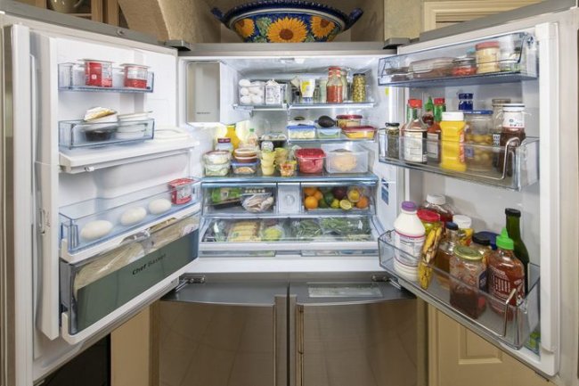 Jangan Simpan Makanan Kaleng dalam Kondisi Terbuka di Kulkas