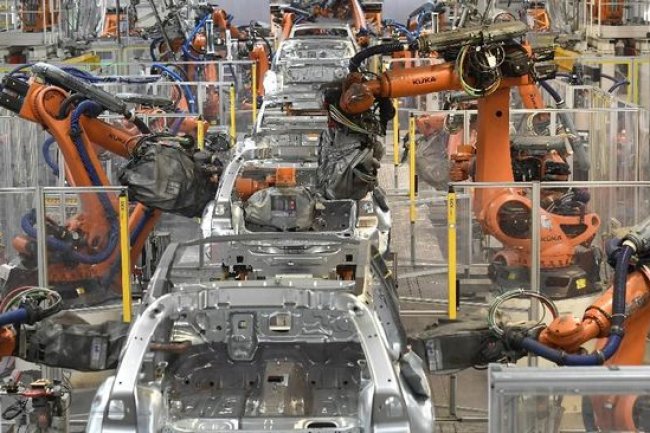 Pabrik Otomotif Raksasa Mau PHK Karyawan Gara-Gara Trump