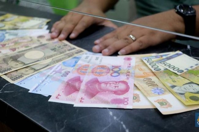 Rupiah Juara Asia, Korea & Singapura Keok Lawan Dolar