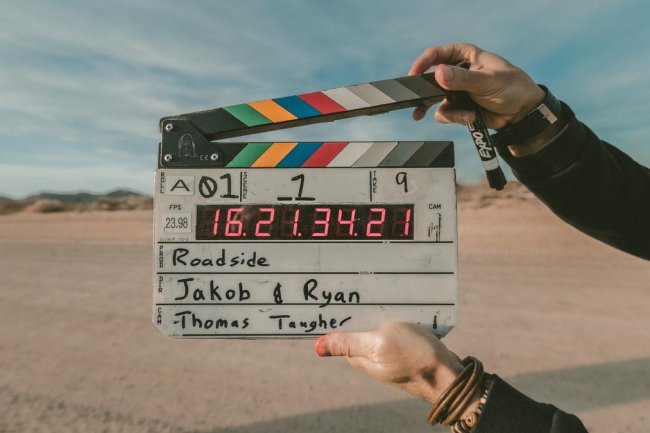 Sinopsis Film 'Pinjam 100 The Movie', Tayang 10 April 2025