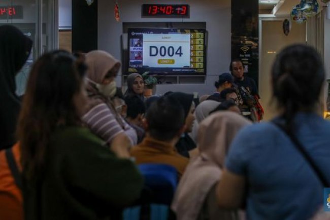 Harga Emas Meledak! Sebelum Beli, Simak Beda Emas Antam, Pegadaian-UBS
