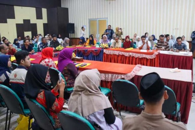 UNY Beri Pelatihan Teknologi Informasi Digital UMKM dan Pemandu Wisata pada Karang Taruna Blora