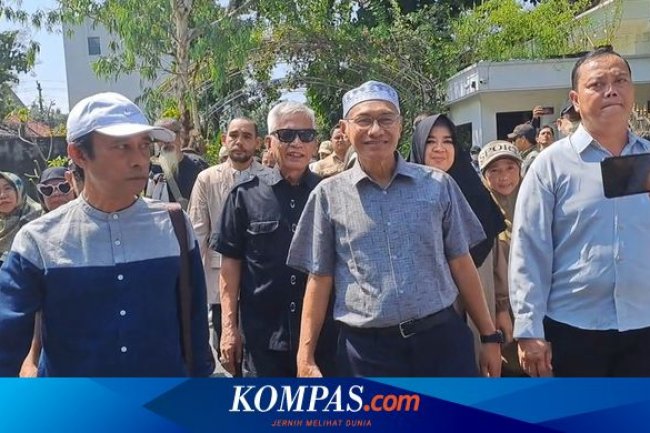 TPUA Datangi Rumah Jokowi di Solo, Minta Ditunjukkan Ijazah Asli