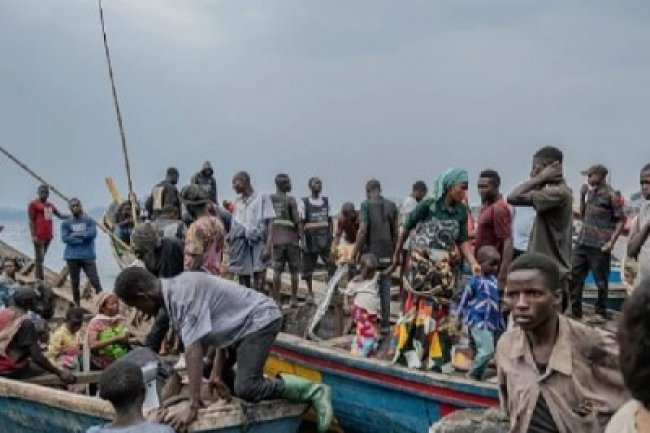 Perahu Kayu Terbakar dan Terbalik di Kongo, 50 Orang Jadi Korban Jiwa