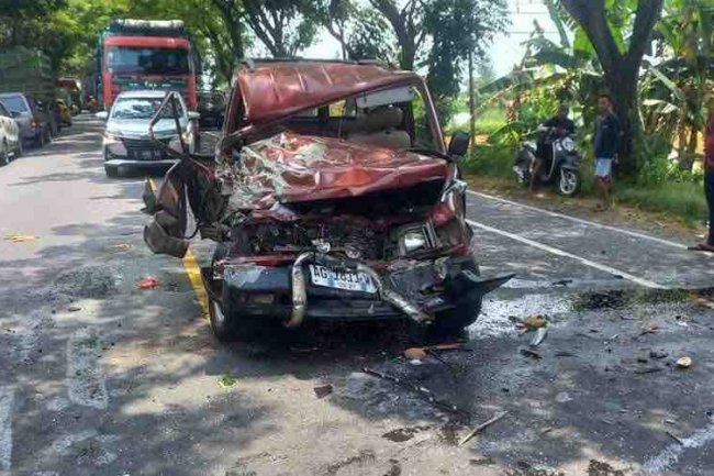 Kecelakaan Maut di Widang Tuban Satu Orang Tewas, Enam Luka-luka