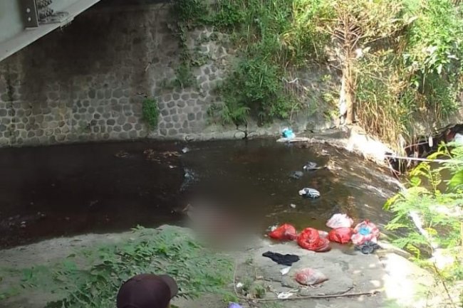 Diduga Depresi, Warga Ngawi Nekat Loncat Jembatan Hingga Tewas