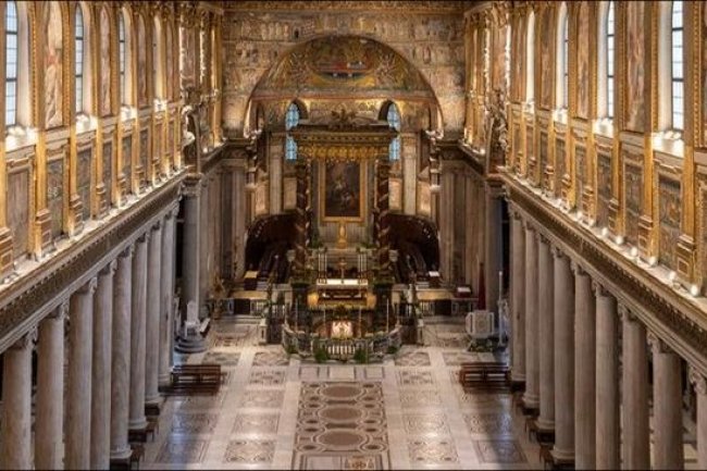 Pertama dalam 350 Tahun, Paus Dimakamkan di Santa Maria Maggiore
