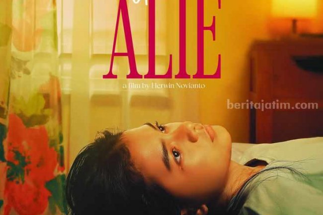 Sinopsis Film Rumah untuk Alie, Ketika Keluarga Jadi Musuh Paling Dekat