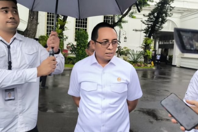 Berbagai Peristiwa Sebelum Hasan Nasbi Mundur sebagai Kepala Kantor Komunikasi Kepresidenan