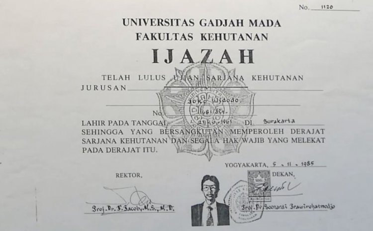 Isu Ijazah Palsu Jokowi Makin Panas, Dokter Tifa: Bawa ke Ranah Internasional