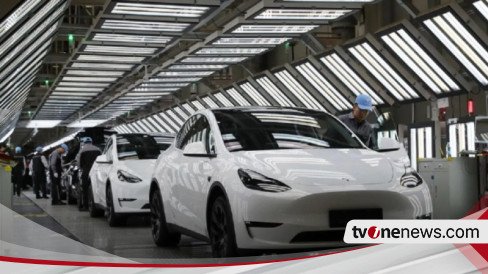 Trump Lunakkan Tarif Otomotif: Ada Keringanan untuk Produsen Domestik, China Tetap Kena Sanksi