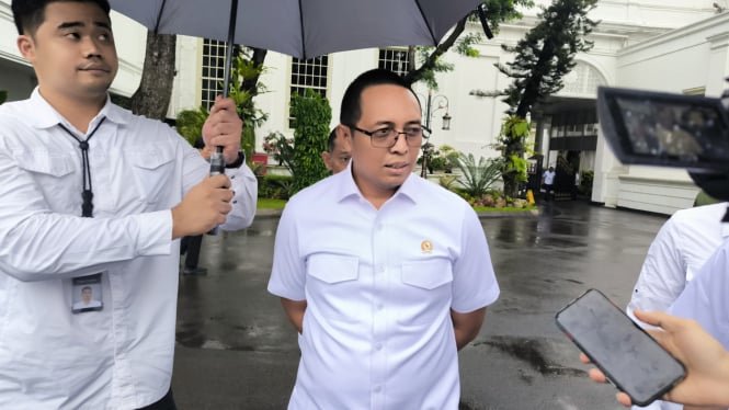 Berbagai Peristiwa Sebelum Hasan Nasbi Mundur sebagai Kepala Kantor Komunikasi Kepresidenan