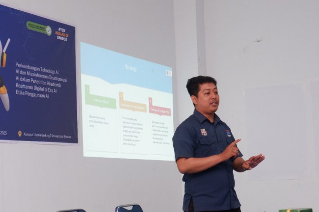 Prodi TI Unibos Latih Akademisi Pahami Tantangan Generative AI