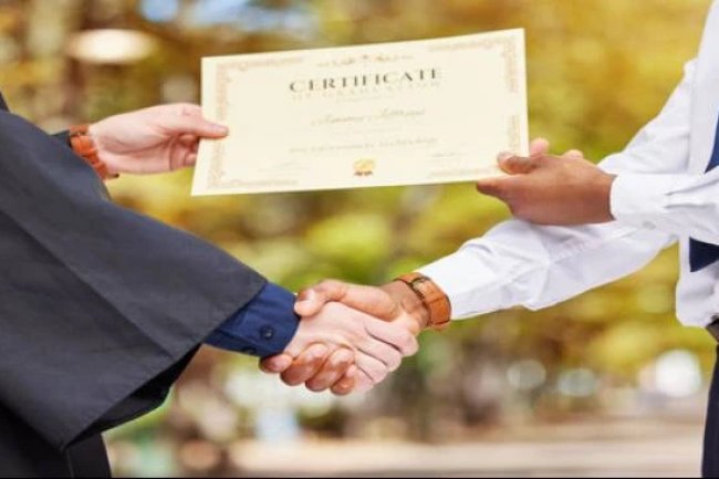 Kapolri Diminta Stop Pemeriksaan untuk Aduan Jokowi, Petrus: Buktikan Dulu Ijazah Asli atau Palsu