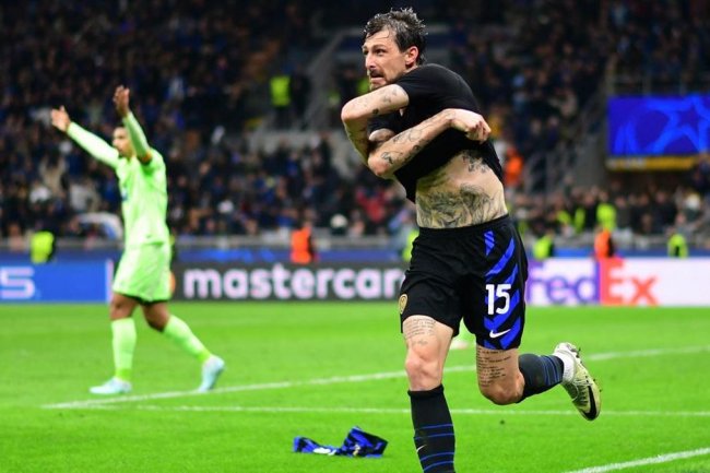 Tinggalkan Stadion Saat Inter Tertinggal 2-3, Fans Ditolak Masuk Lagi