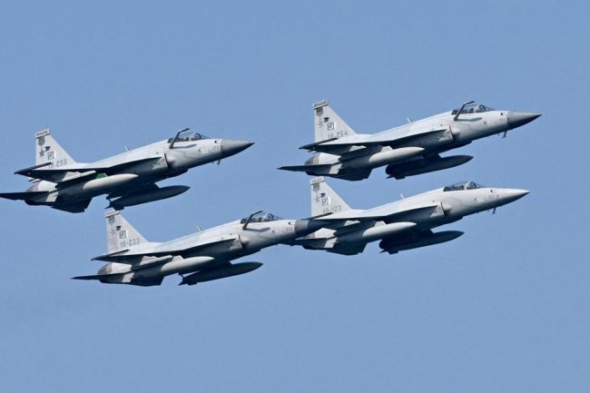 Adu Ganas Jet-jet Tempur India vs Pakistan, Mana Lebih Kuat?