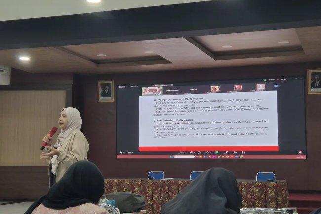 Cegah Penyakit Degeneratif, Sesuaikan Kebutuhan Gizi dan Olahraga!