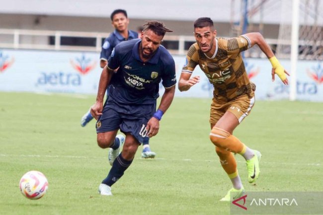 Liga 1: Persaingan kompetisi Asia dan menghindari degradasi - ANTARA News Jawa Timur