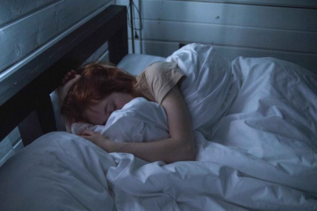 Hubungan Erat Antara Depresi dan Kebiasaan Tidur Berlebihan