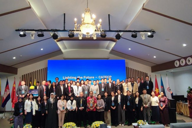 Kunjungi SVI Cambodia, UMC Kolaborasi Industri Wujudkan Kampus Dudi Internasional