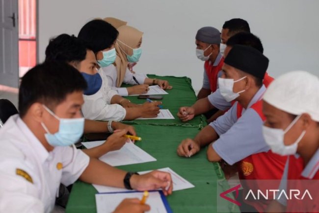 150 warga binaan Rutan Rantau jalani tes dini HIV hingga TBC - ANTARA News Kalimantan Selatan
