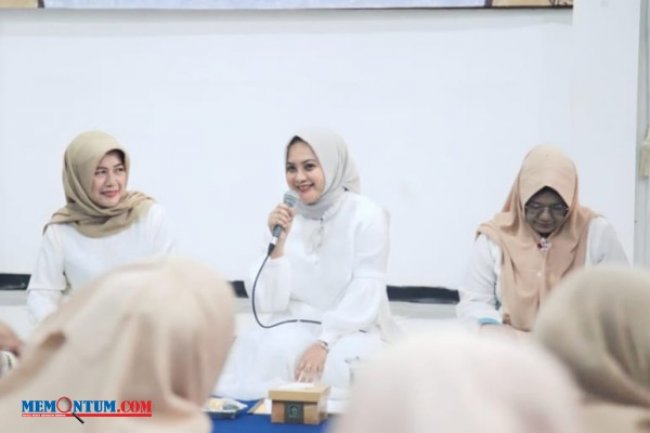 Ketua TP PKK Lumajang Ajak Kader Imbangi Teknologi Informasi untuk Lindungi Anak dan Keluarga