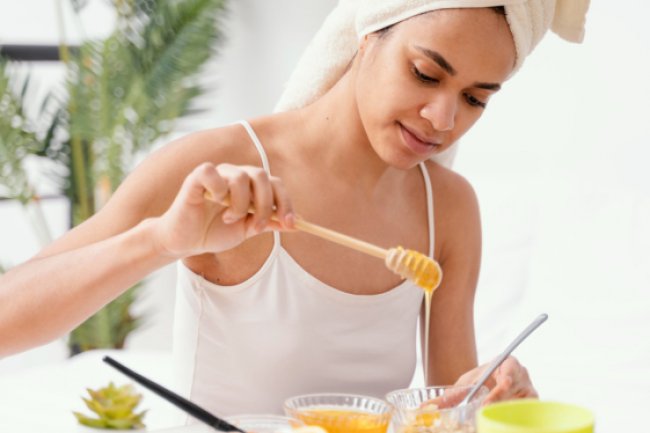 5 Kebiasaan Kecantikan Tradisional yang Tetap Efektif di Era Modern