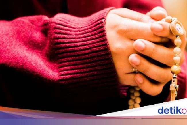 Susunan Doa Rosario Hari Rabu, 21 Mei 2025: Peristiwa Mulia
