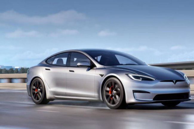 Tesla Model S: Sedan Listrik Revolusioner yang Mengubah Industri Otomotif