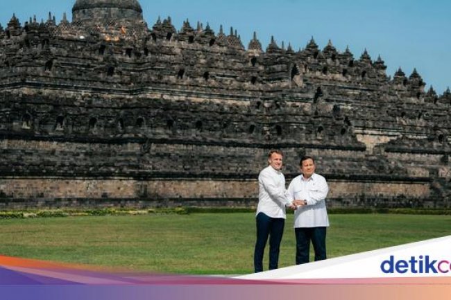 Macron Terkesan Pesona Borobudur, Sebut Adikarya Spiritual