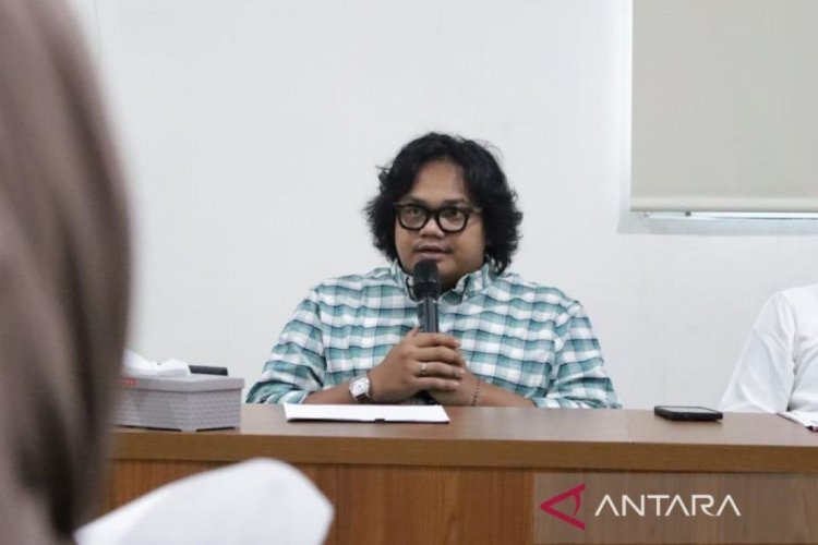 Ketua fraksi PKB DPRD Belitung minta pemda lobi penerbangan internasional Bangka Belitung