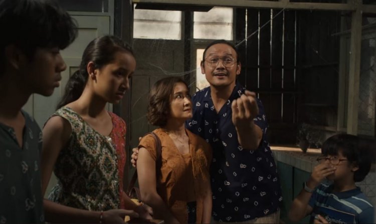 Sinopsis Keluarga Super Irit, Film yang Ajarkan Arti Kebersamaan