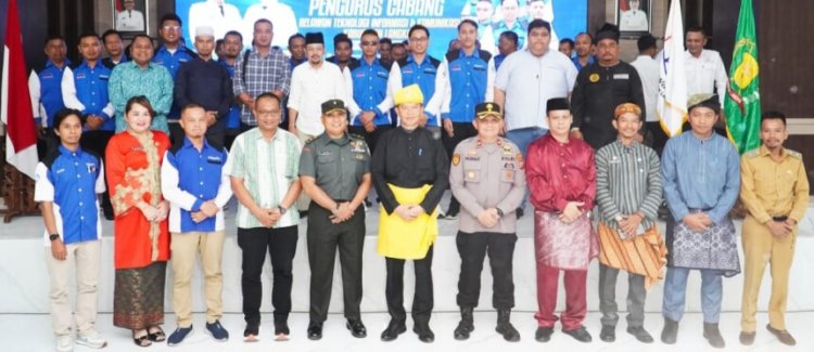Pentingnya Sinergi Pemerintah Daerah dan Komunitas TIK Mendukung Percepatan Pembangunan Berbasis Teknologi