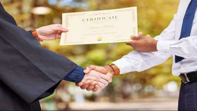 Kapolri Diminta Stop Pemeriksaan untuk Aduan Jokowi, Petrus: Buktikan Dulu Ijazah Asli atau Palsu