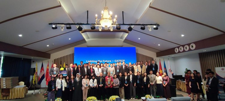 Kunjungi SVI Cambodia, UMC Kolaborasi Industri Wujudkan Kampus Dudi Internasional
